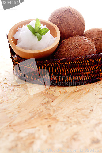 Image of coconut oil
