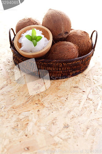 Image of coconut oil