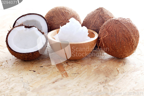 Image of coconut oil