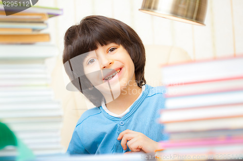 Image of boy in the library