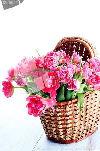 Image of picnic basket