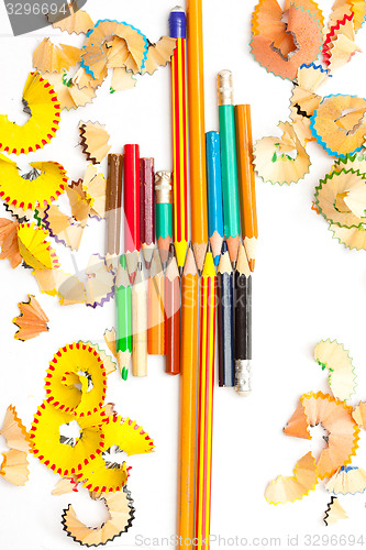 Image of set of colored pencils