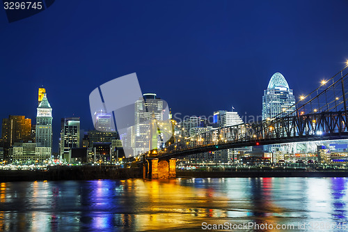 Image of Chicago downtown cityscape