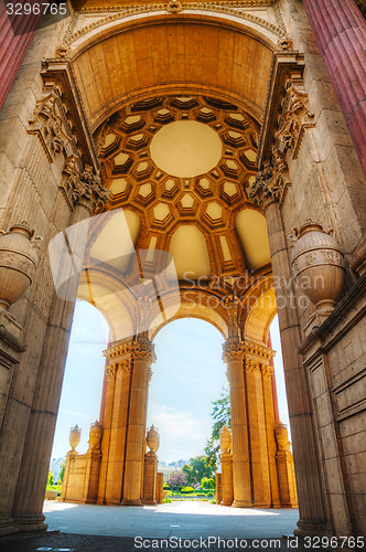 Image of The Palace of Fine Arts interior in San Francisco