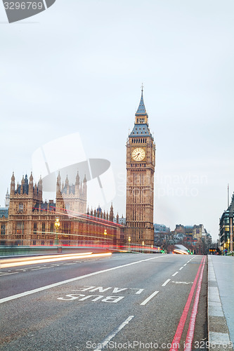 Image of Overview of London with the Elizabeth Tower