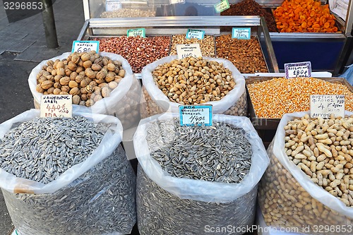 Image of Seeds and Nuts