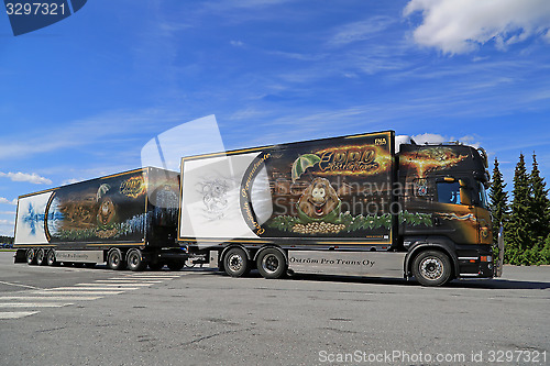 Image of Scania V8 Reefer Truck In Motion
