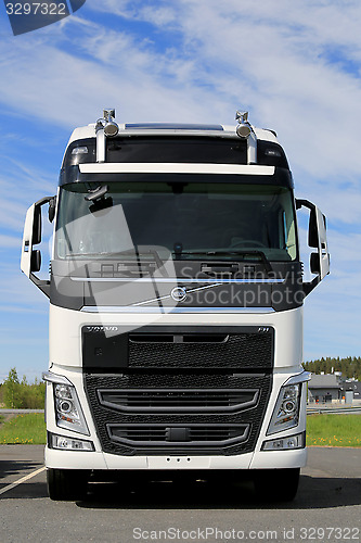 Image of New White Volvo FH Truck, Front View