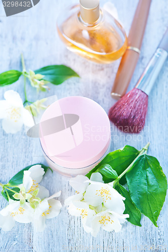 Image of cosmetic cream