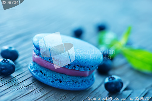 Image of blueberry macaroon