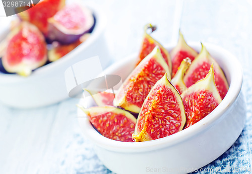 Image of fresh figs