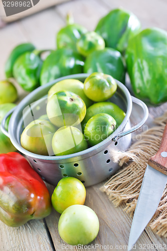 Image of green tomato and pepper 