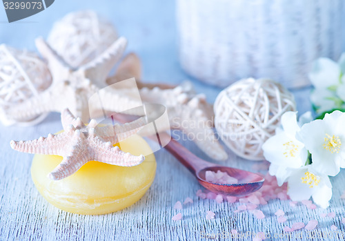 Image of sea salt and soap 