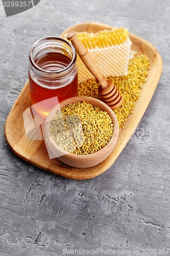 Image of bee pollen