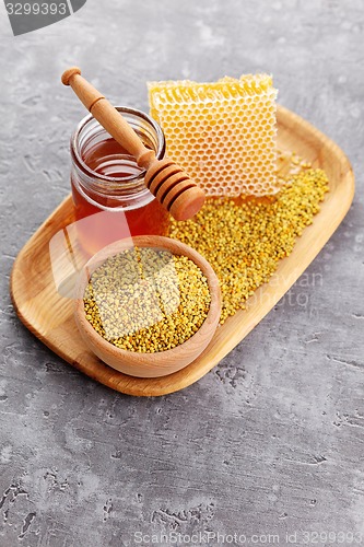 Image of bee pollen