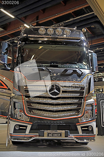 Image of Mercedes-Benz Actros 2651 Uniq Concept Truck