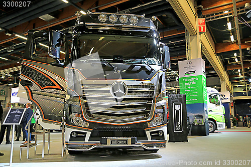 Image of Mercedes-Benz Actros 2651 Uniq Concept Truck