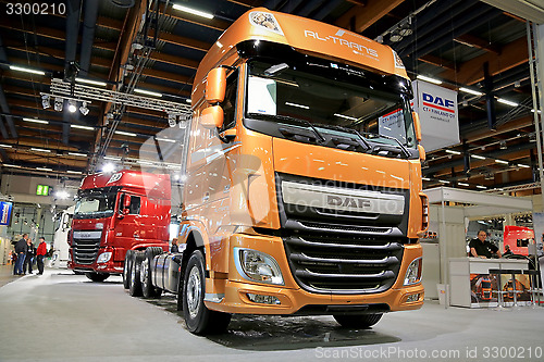 Image of DAF XF 510 Euro 6 Truck Tractor on Display