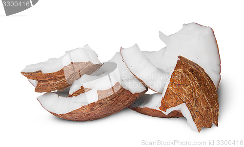 Image of Several pieces of coconut pulp