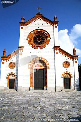 Image of  church    the mercallo    closed brick tower sidewalk italy  lo