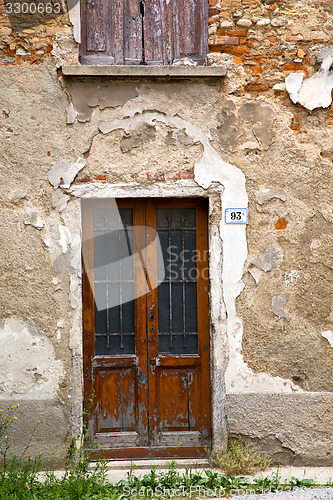 Image of brown door  europe  italy  lombardy grass      in  the milano ol