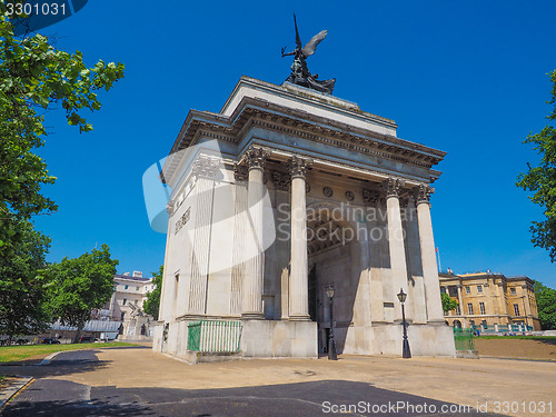 Image of Wellington arch in London