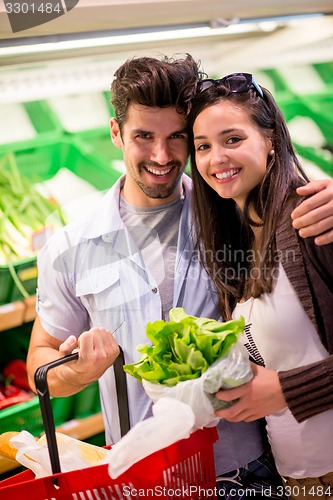 Image of couple shopping in a supermarket