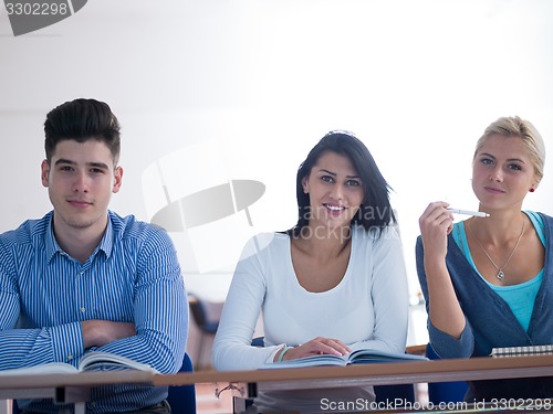 Image of students group  study