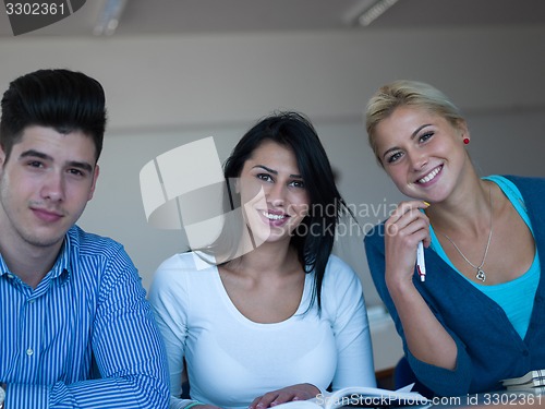 Image of students group  study