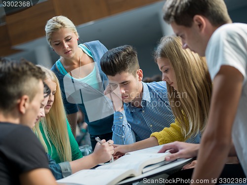 Image of students group  study