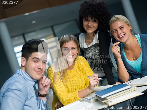 Image of students group  study