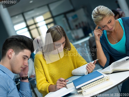 Image of students group  study