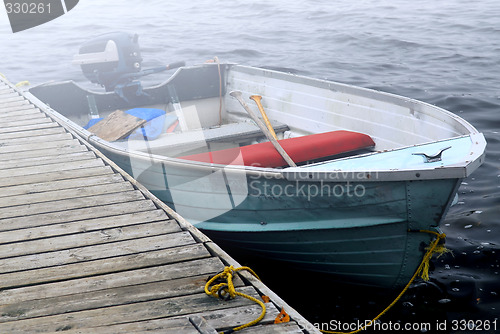 Image of Boat in a fog