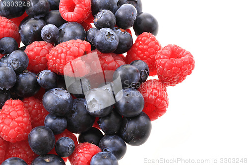 Image of blueberries ad raspberries