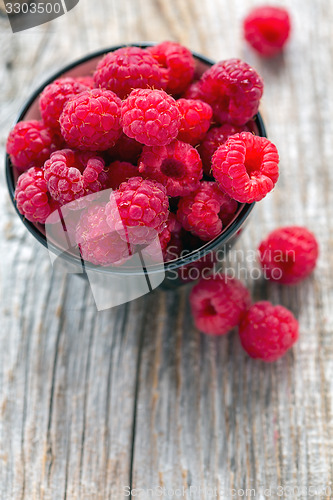 Image of Ripe raspberries.