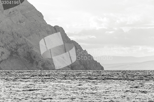 Image of Coastline with horizon and sky