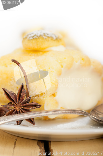 Image of cream roll cake dessert and spices 