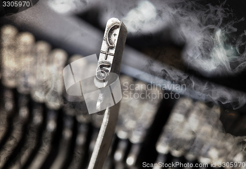 Image of 6 hammer - old manual typewriter - mystery smoke