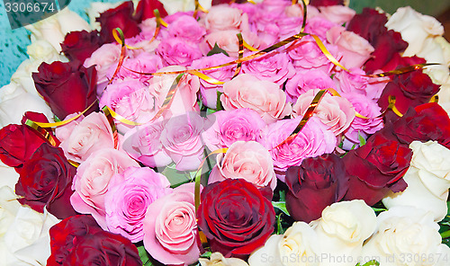 Image of Pink faded roses bouquet