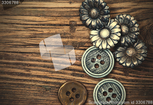 Image of several vintage metal buttons