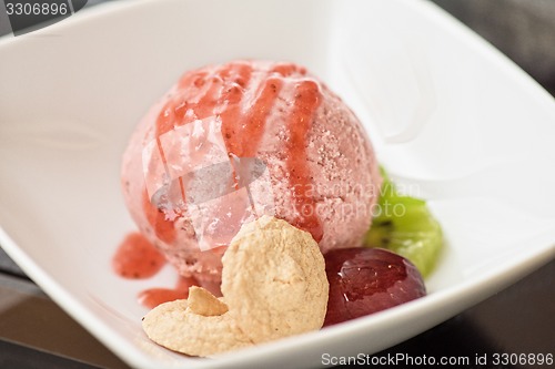 Image of Fruit ice cream