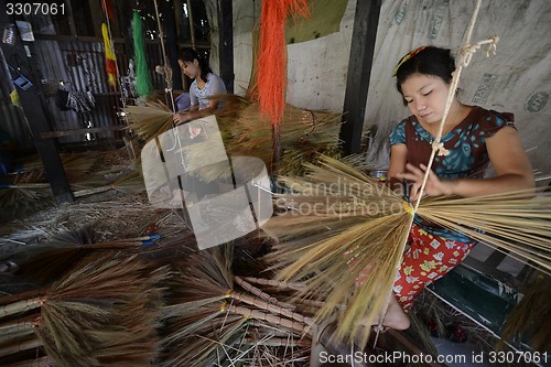 Image of ASIA MYANMAR MYEIK BRUSH PRODUCTION