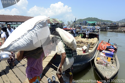 Image of ASIA MYANMAR MYEIK JETTY HARBOUR