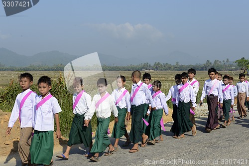 Image of ASIA MYANMAR MYEIK SHINPYU CEREMONY