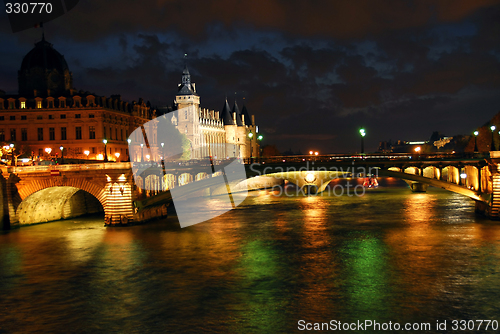 Image of Nighttime Paris