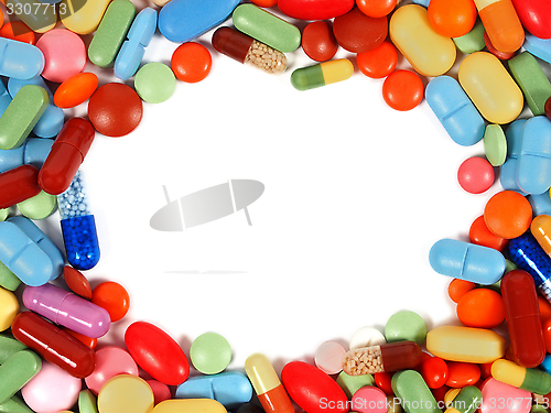 Image of Pills with copyspace