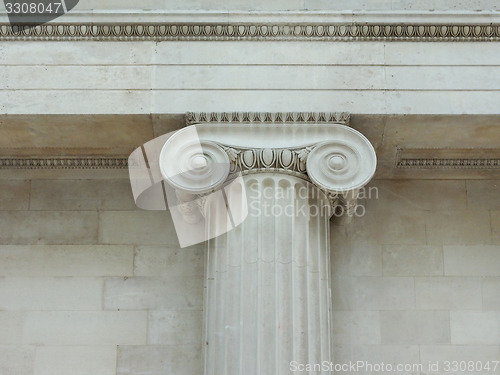 Image of Ionic capital