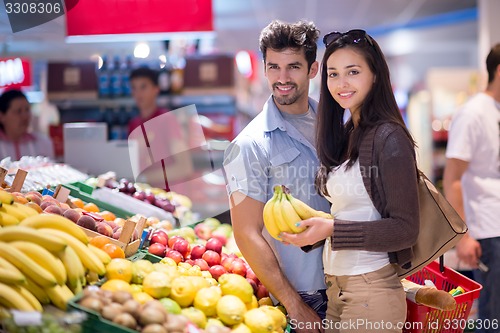 Image of couple shopping in a supermarket