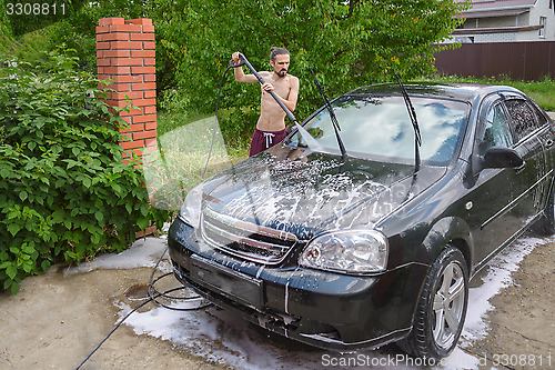 Image of Washing car