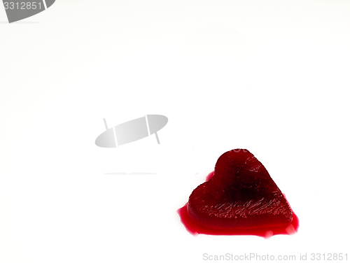 Image of Red heart-shaped ice in the blood.